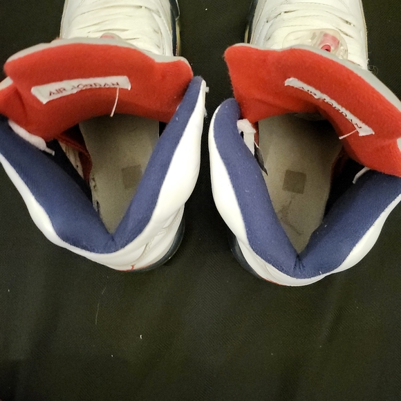 Patent Nike Air Jordan 5 Retro with reflective tongue - Picture 7 of 8